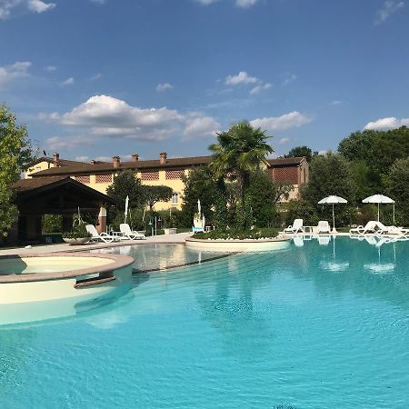 Agriturismo Corte Salandini Hotell Ponti sul Mincio Eksteriør bilde