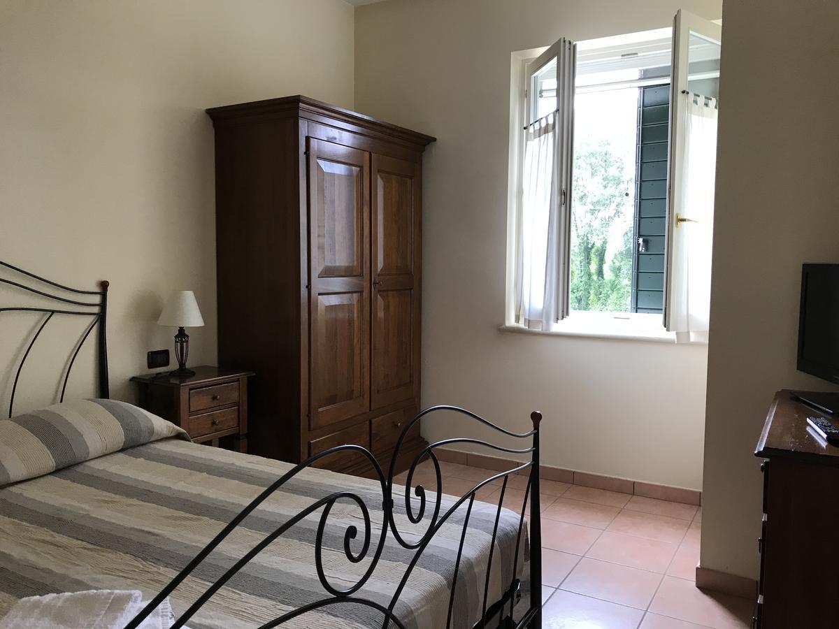 Agriturismo Corte Salandini Hotell Ponti sul Mincio Eksteriør bilde