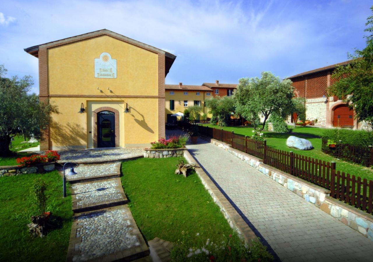 Agriturismo Corte Salandini Hotell Ponti sul Mincio Eksteriør bilde