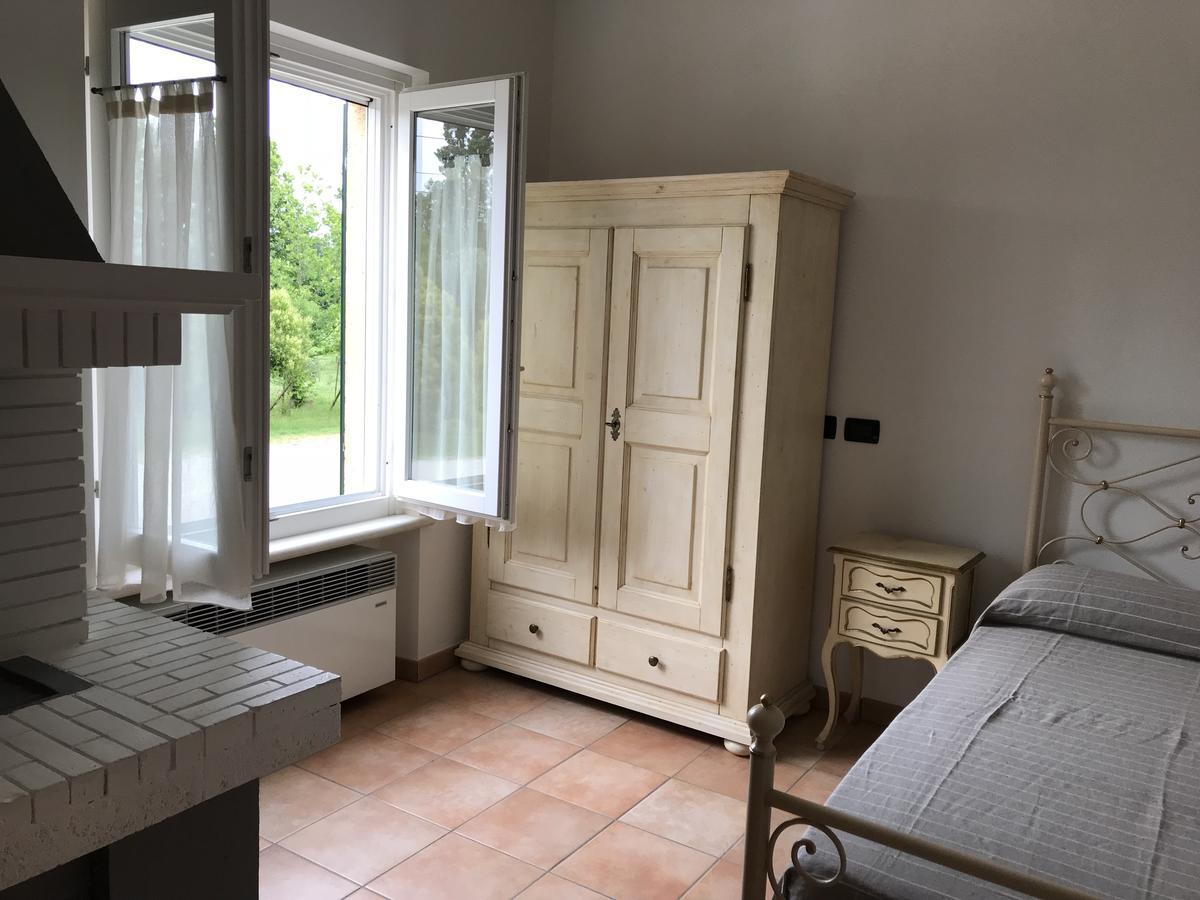 Agriturismo Corte Salandini Hotell Ponti sul Mincio Eksteriør bilde