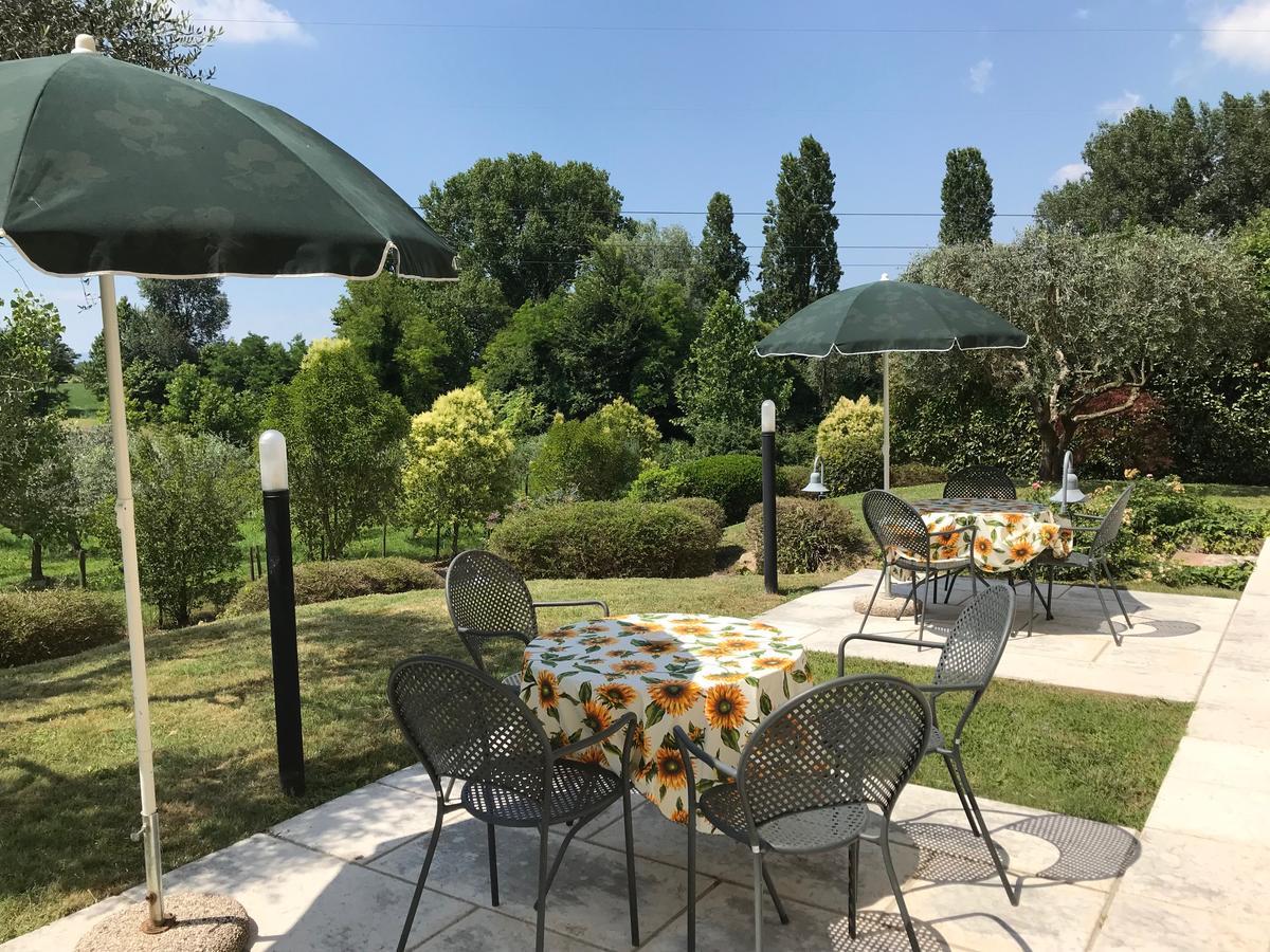 Agriturismo Corte Salandini Hotell Ponti sul Mincio Eksteriør bilde