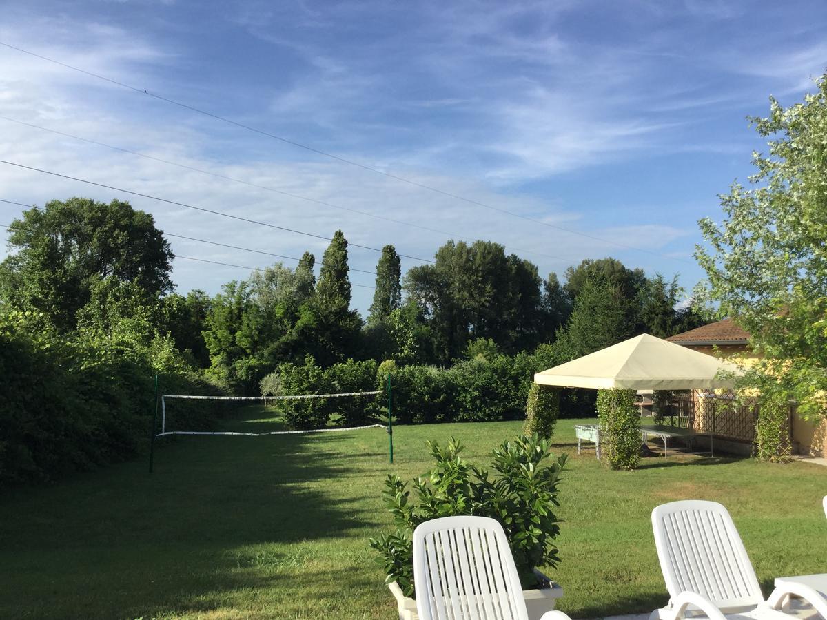 Agriturismo Corte Salandini Hotell Ponti sul Mincio Eksteriør bilde