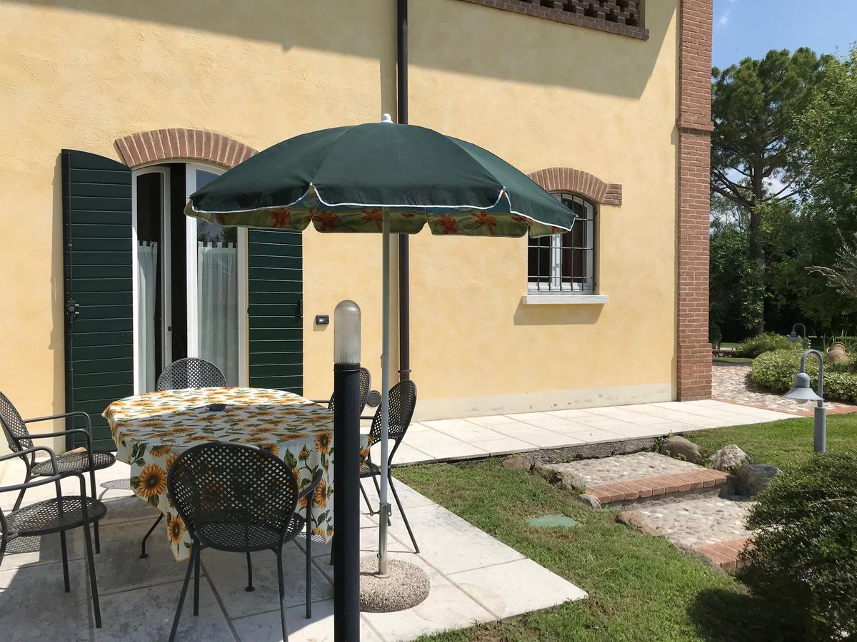 Agriturismo Corte Salandini Hotell Ponti sul Mincio Eksteriør bilde